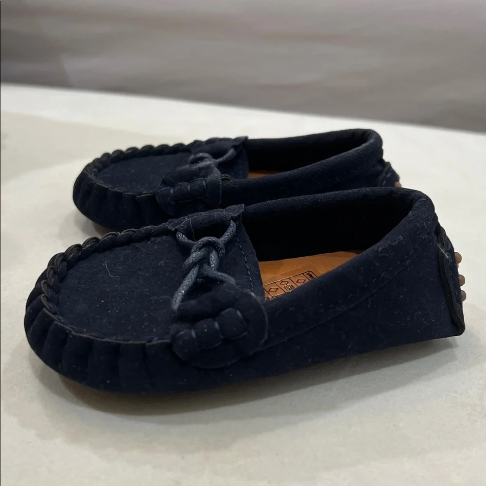 NWOT. Kids Navy Suede Moccasin Slip-On Shoes.